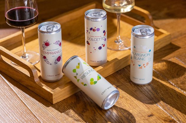 Kiss of Wine, canned wines