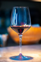 Commis Bar